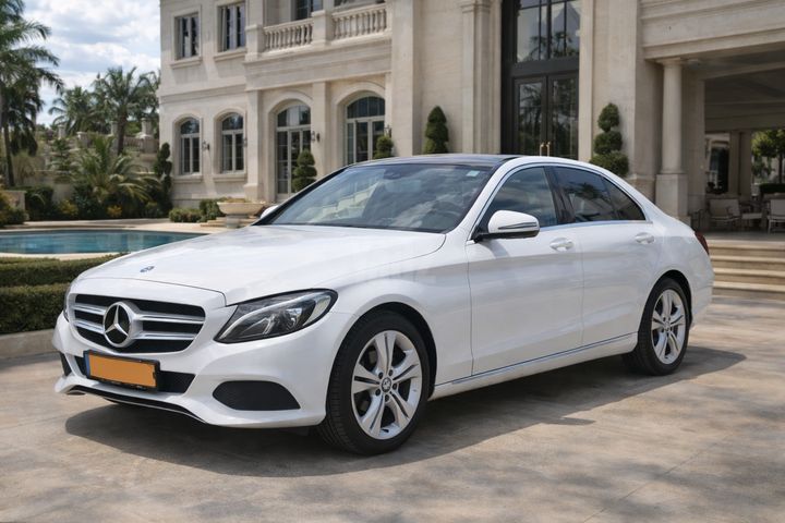 מודעת רכב מרצדס-בנץ C-class