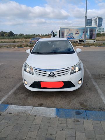 מודעת רכב טויוטה אוונסיס