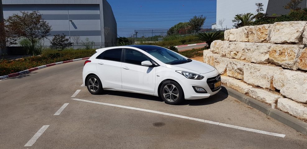 מודעת רכב יונדאי i30