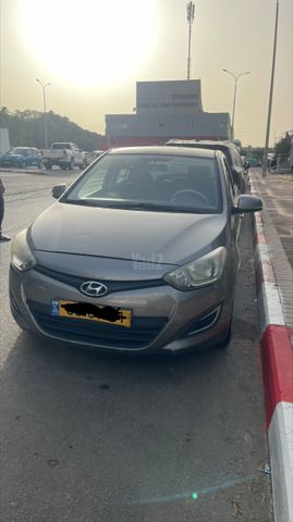 מודעת רכב יונדאי i20