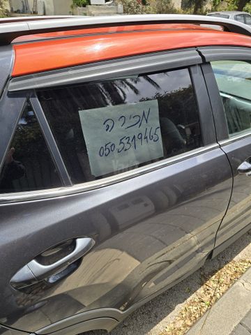 מודעת רכב קיה סטוניק