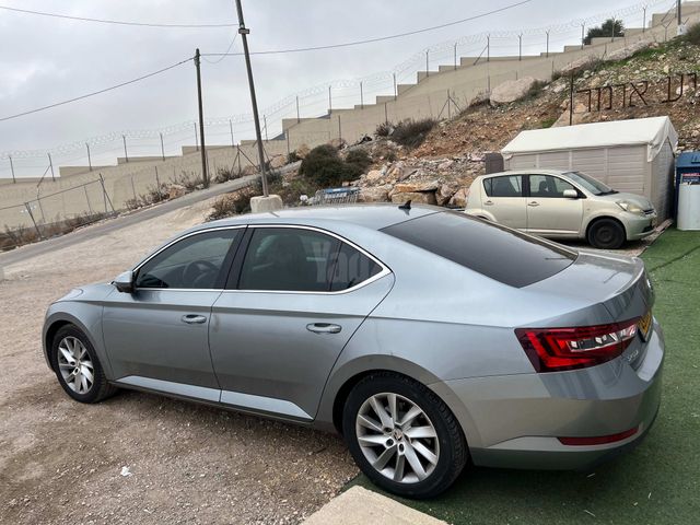 מודעת רכב סקודה סופרב