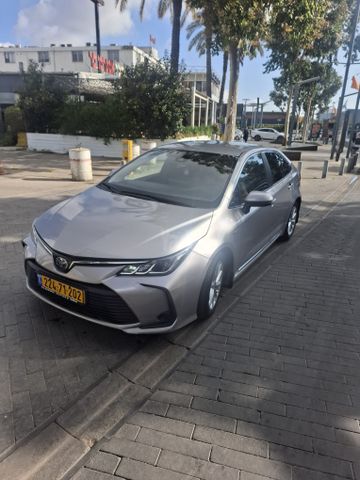 מודעת רכב טויוטה קורולה