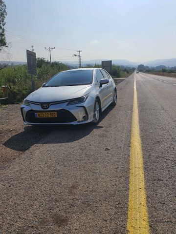 מודעת רכב טויוטה קורולה