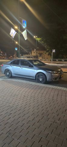 מודעת רכב הונדה אקורד