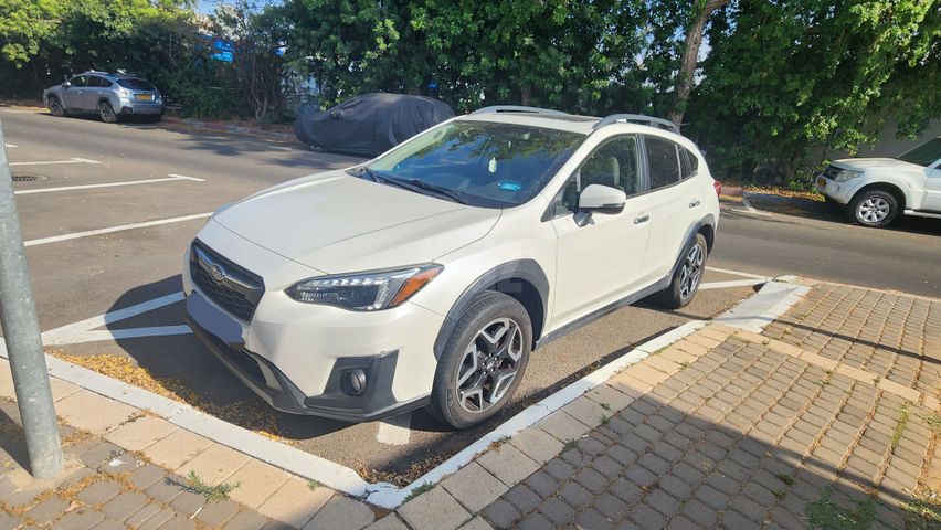מודעת רכב סובארו XV