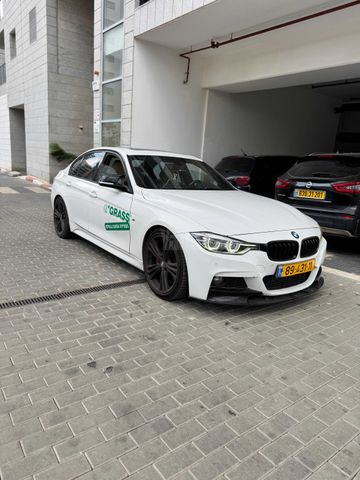 מודעת רכב ב מ וו סדרה 3
