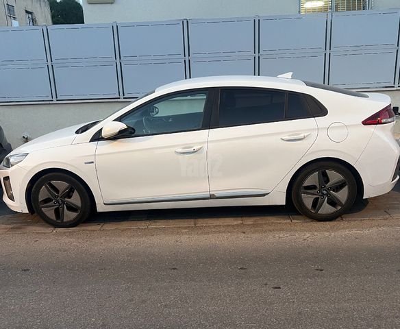 מודעת רכב יונדאי איוניק