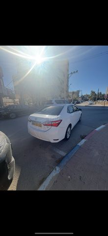מודעת רכב טויוטה קורולה