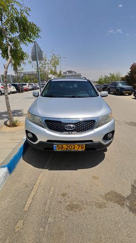 מודעת רכב קיה סורנטו