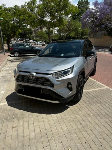 מודעת רכב טויוטה RAV4