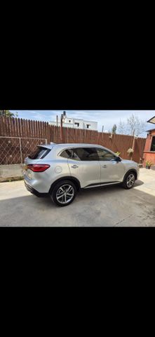 מודעת רכב אם ג'י EHS PHEV