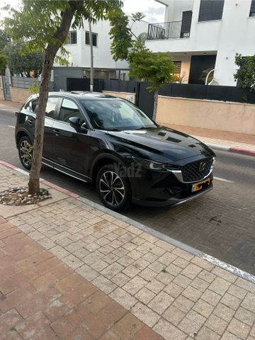 מודעת רכב מאזדה CX-5