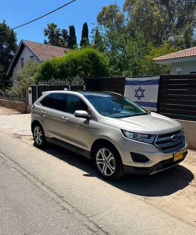 מודעת רכב פורד אדג'