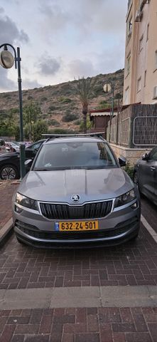 מודעת רכב סקודה קארוק