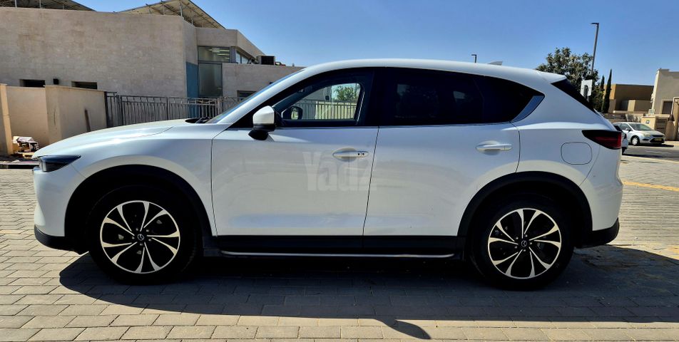 מודעת רכב מאזדה CX-5