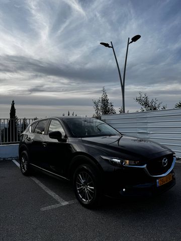 מודעת רכב מאזדה CX-5