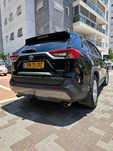 מודעת רכב טויוטה RAV4