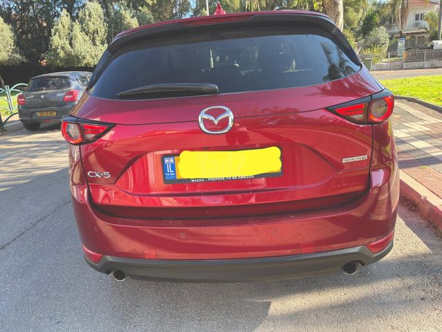 מודעת רכב מאזדה CX-5