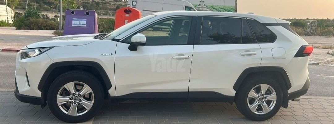 מודעת רכב טויוטה RAV4