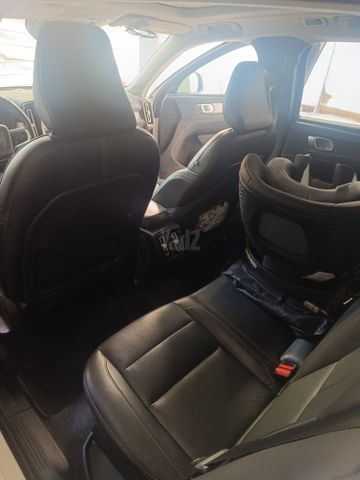 מודעת רכב וולוו XC40
