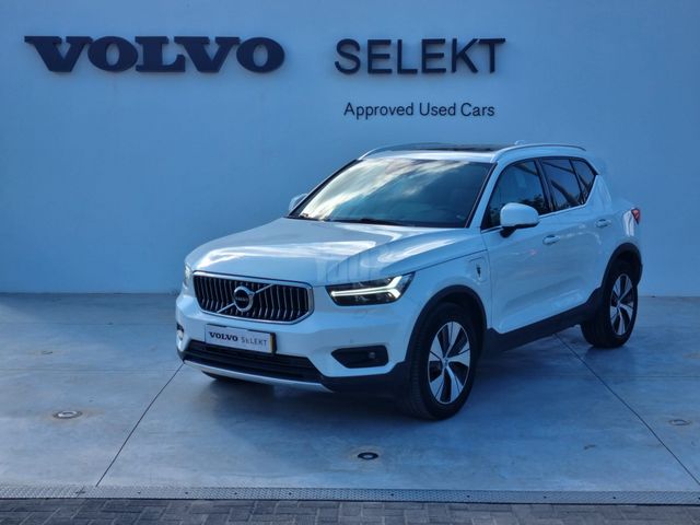 מודעת רכב וולוו XC40 1