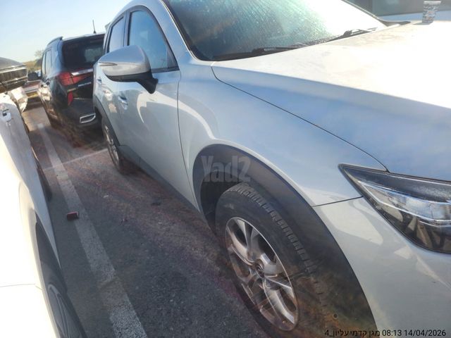 מודעת רכב מאזדה CX-3