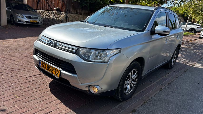 מודעת רכב מיצובישי אאוטלנדר