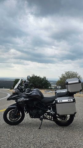 מודעת רכב בנלי TRK502X