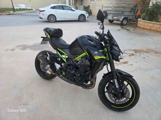 מודעת רכב קאוואסאקי Z900