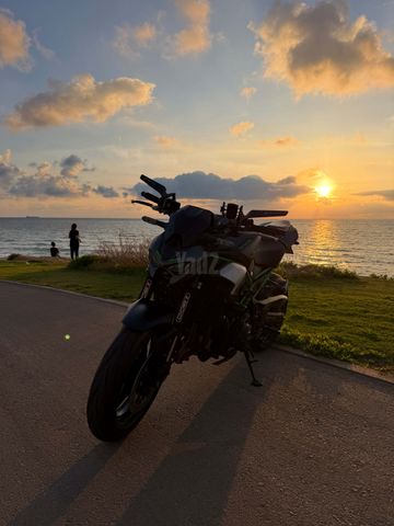 מודעת רכב קאוואסאקי Z900