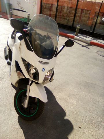 מודעת רכב פיאג'ו X-Evo 250