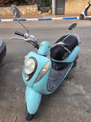 מודעת רכב סאן יאנג מיו 100