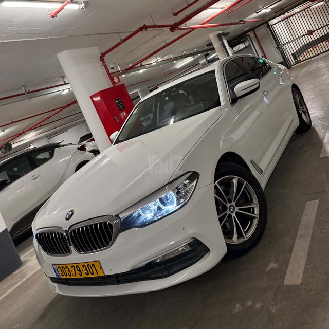 מודעת רכב ב מ וו סדרה 5