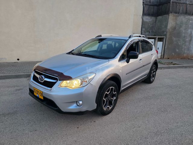 מודעת רכב סובארו XV