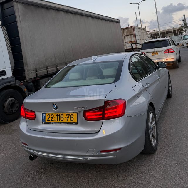 מודעת רכב ב מ וו סדרה 3