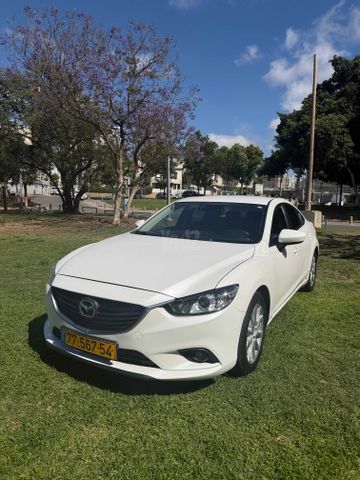 מודעת רכב מאזדה 6