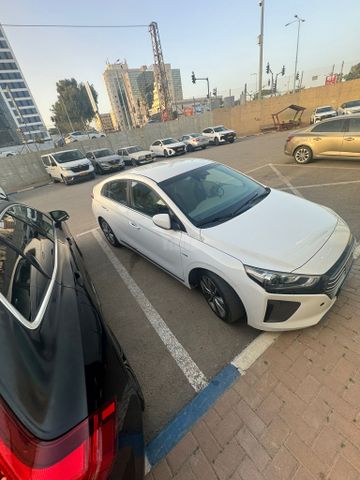 מודעת רכב יונדאי איוניק