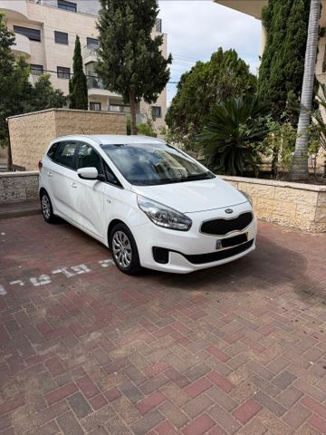 מודעת רכב קיה קארנס 1