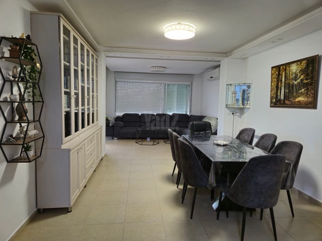 קדושת לוי 78