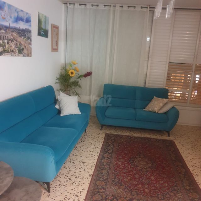 צפת 1