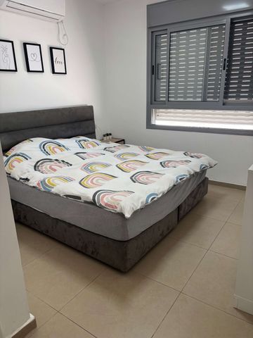אביב 124