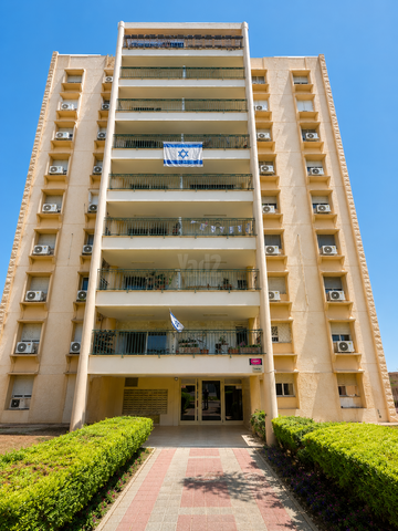 שדרות רוברט סולד 30