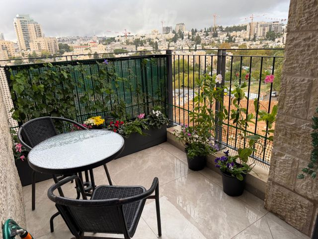 דירה למכירה בירושלים (תיווך) — 3