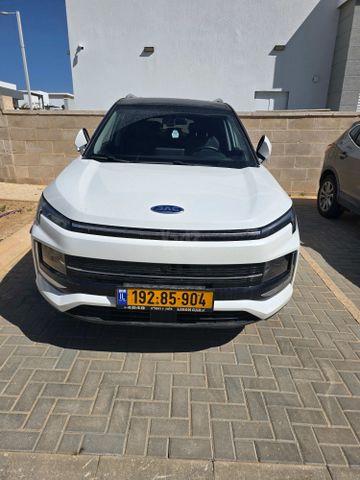 מודעת רכב ג׳יי.איי.סי E-JS4