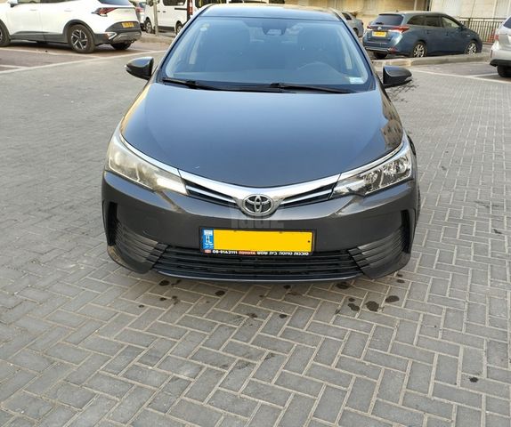 מודעת רכב טויוטה קורולה