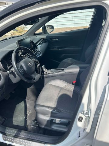 מודעת רכב טויוטה C-HR