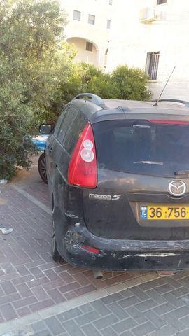 מודעת רכב מאזדה 5