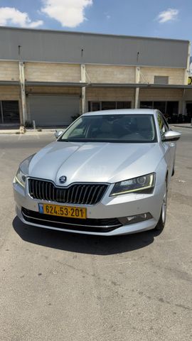 מודעת רכב סקודה סופרב