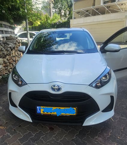 מודעת רכב טויוטה יאריס